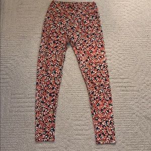 Lularoe one size leggings with floral print